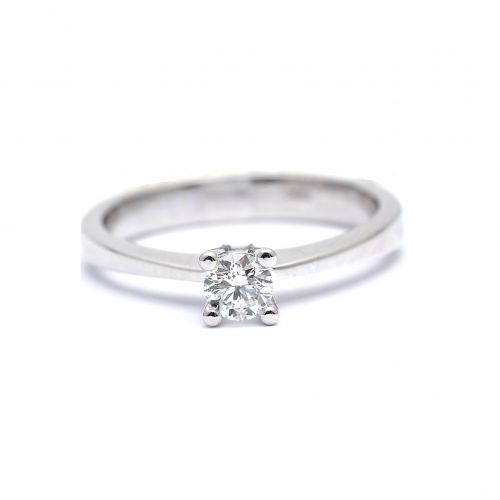 White gold engagement ring with diamond 0.24 ct