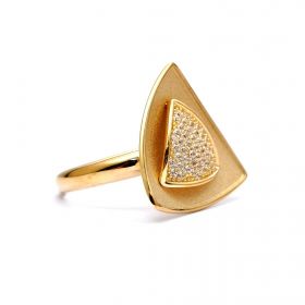 Yellow gold  ring with zircons