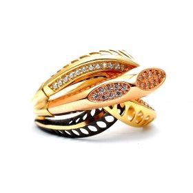 Yellow, black and rose gold ring with zircons