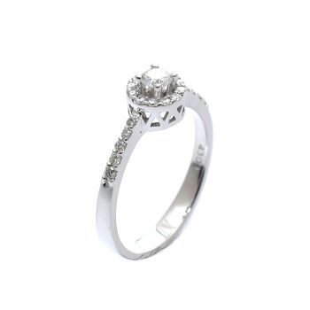 White gold ring with diamonds 0.36 ct